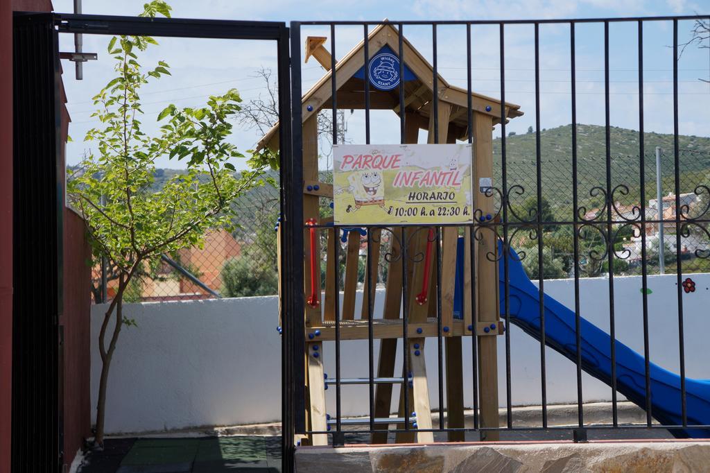 Camping Los Pinos Peñíscola Dış mekan fotoğraf