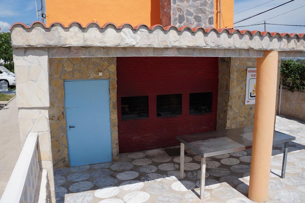 Camping Los Pinos Peñíscola Dış mekan fotoğraf